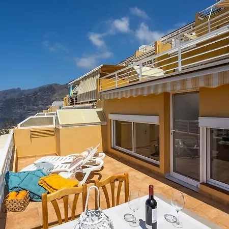 Eva Ocean & Cliff Luxury Gigantes